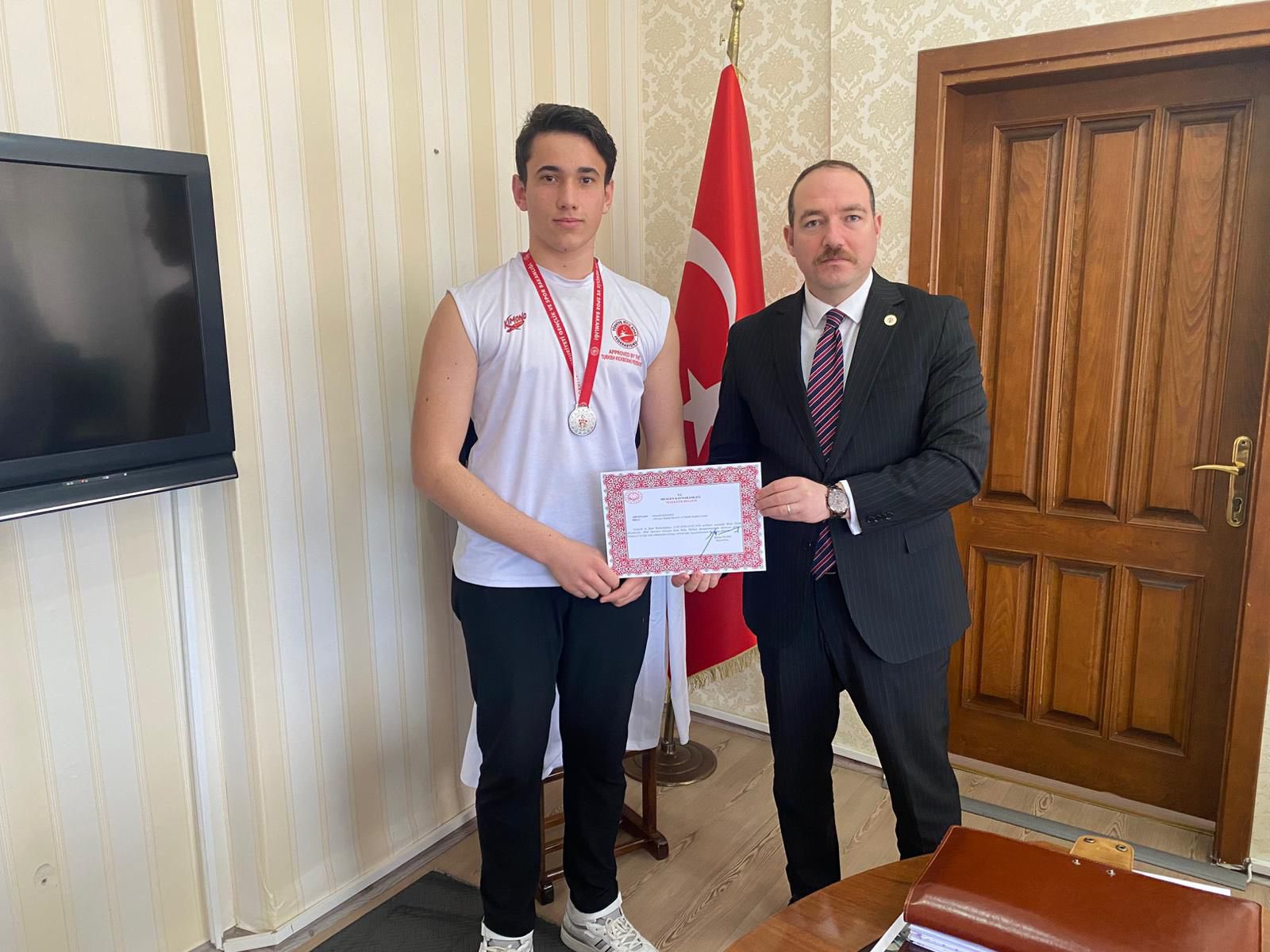 639183212 1249432630616314 1981265306045953459 n