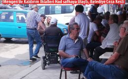 Yaya kaldırımlarına masa kurup oyun oynatan iş yerlerine ve kaldırımları işgal eden esnaflara belediye ceza kesti