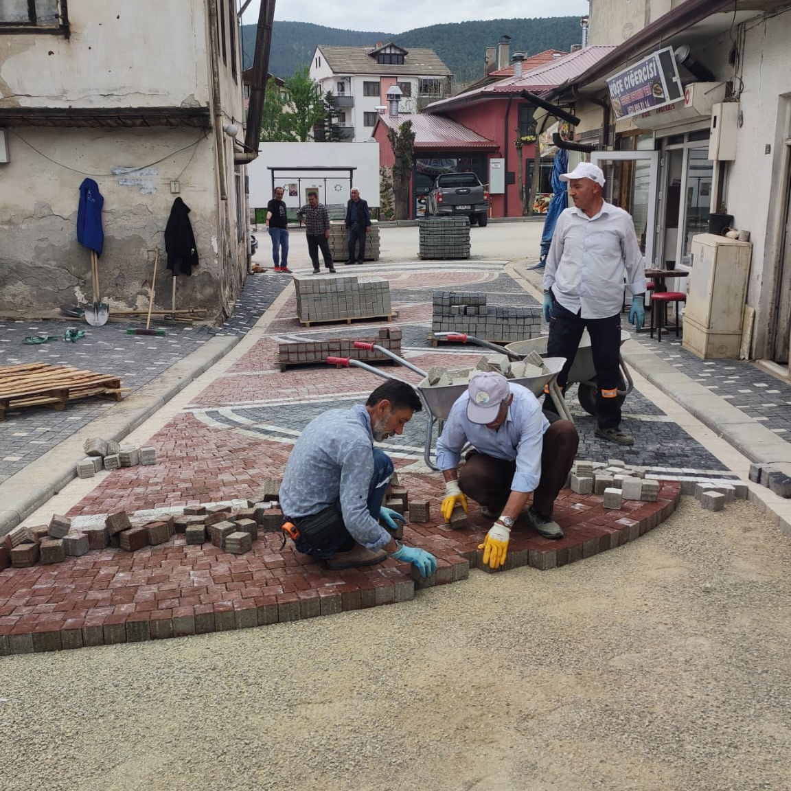 Mengen Belediyesi Yol Yenileme Seferberliği Başlattı 7 495487872 1133093632192233 7744279284761330232 n