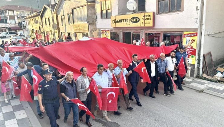 Mengen’de 15 Temmuz Demokrasi ve Millî Birlik Günü programı düzenlendi 1 Mengen’de 15 Temmuz Demokrasi ve Millî Birlik Günü programı düzenlendi