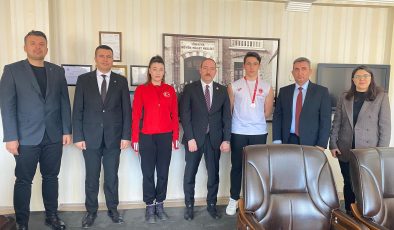 Kick Boks’ta Türkiye İkinciliği Gururu