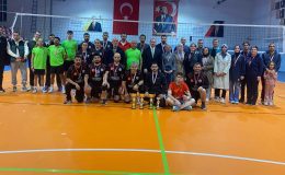 19 Mayıs Voleybol Turnuvası Tamamlandı