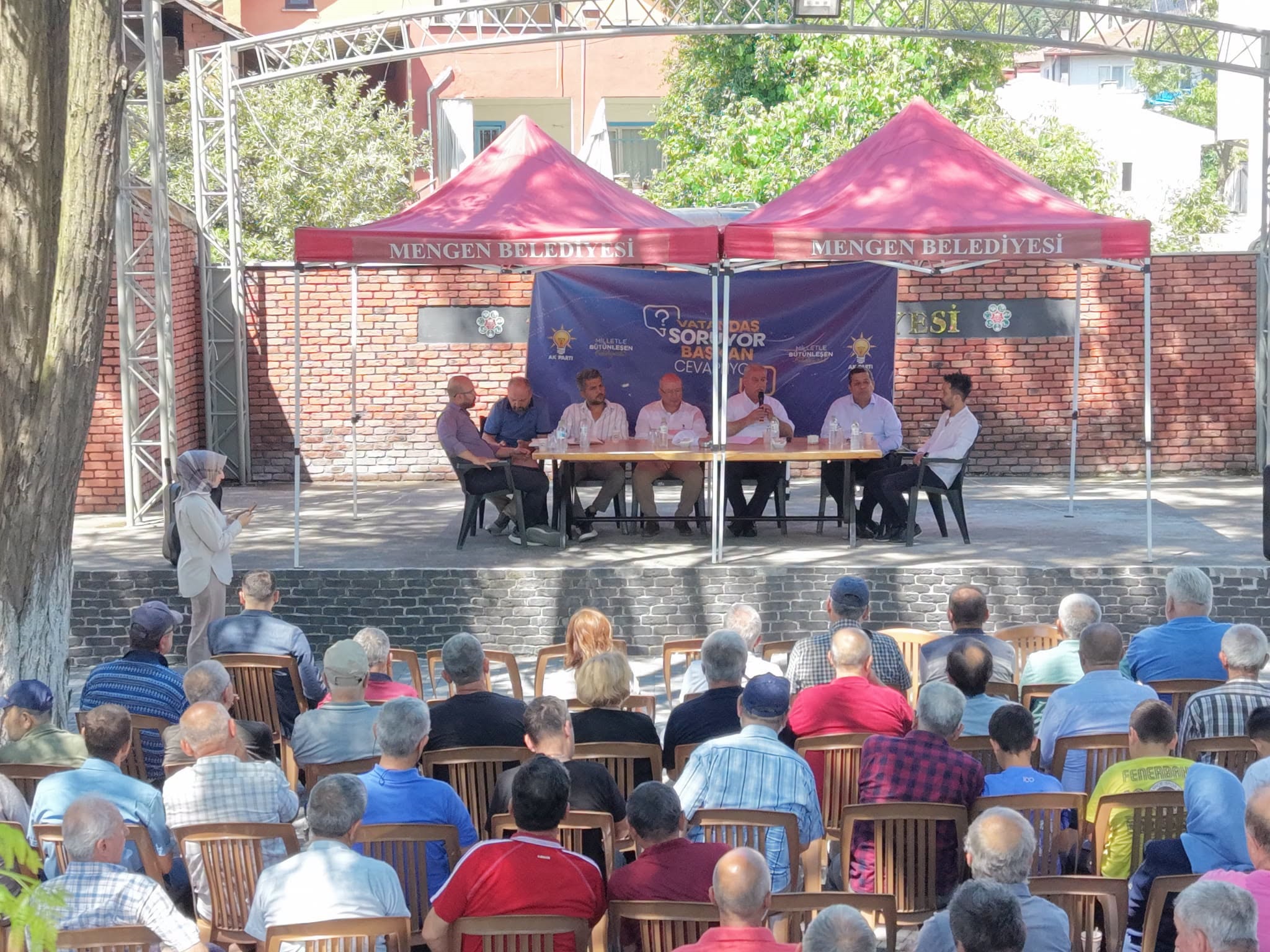 Mengen’de Halkla Buluşma: Başkan Vural Turan Soruları Yanıtladı 4 mengenbelediyesi halk toplantisi1