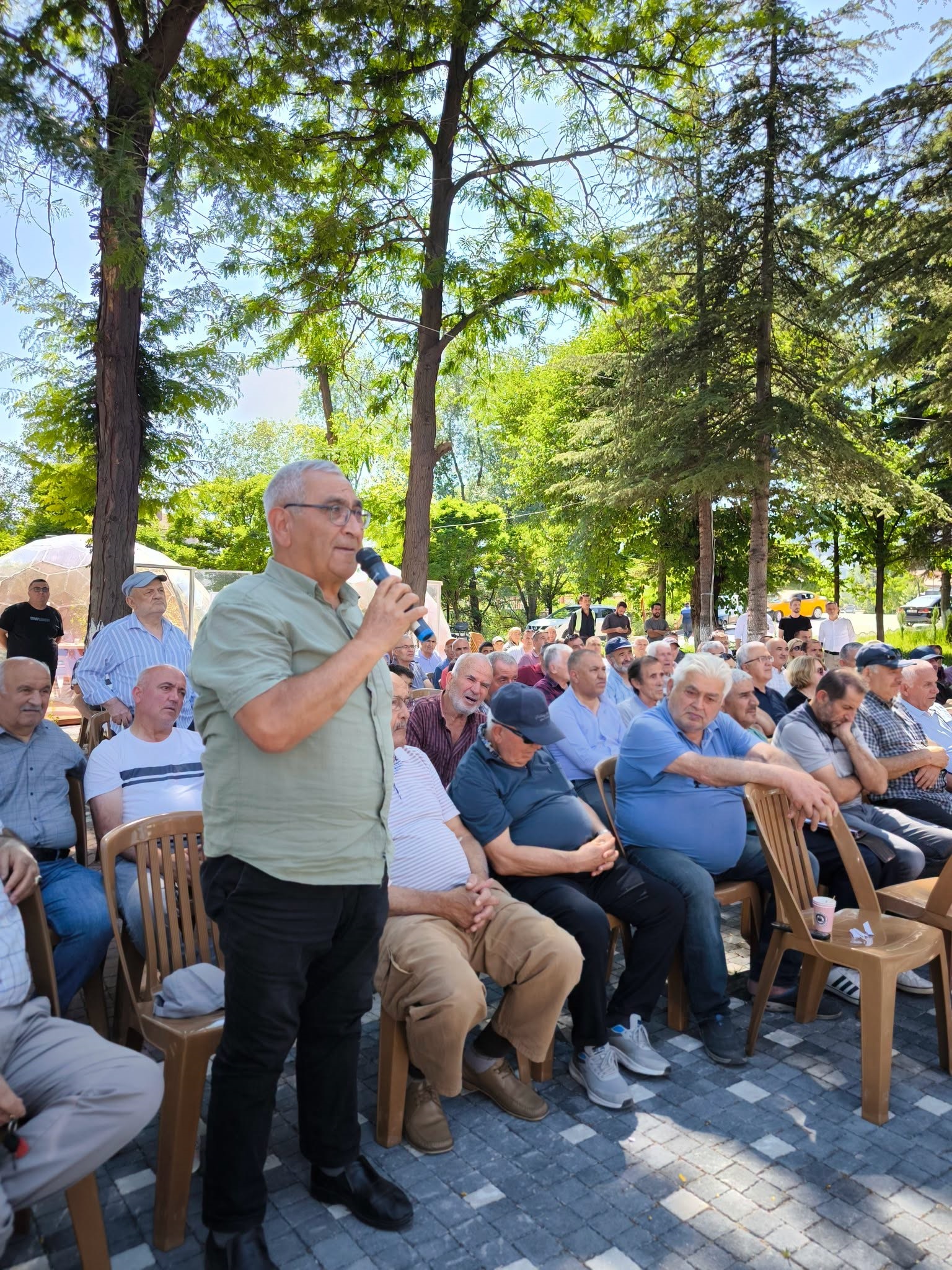 Mengen’de Halkla Buluşma: Başkan Vural Turan Soruları Yanıtladı 10 mengenbelediyesi halk toplantisi7
