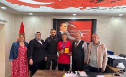 Nidanur Bostancı Balkan Şampiyonası’ndan Bronz Madalyayla Döndü